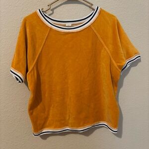 Monica Mahoney Women’s Yellow Short Sleeved Shirt, Sized Medium